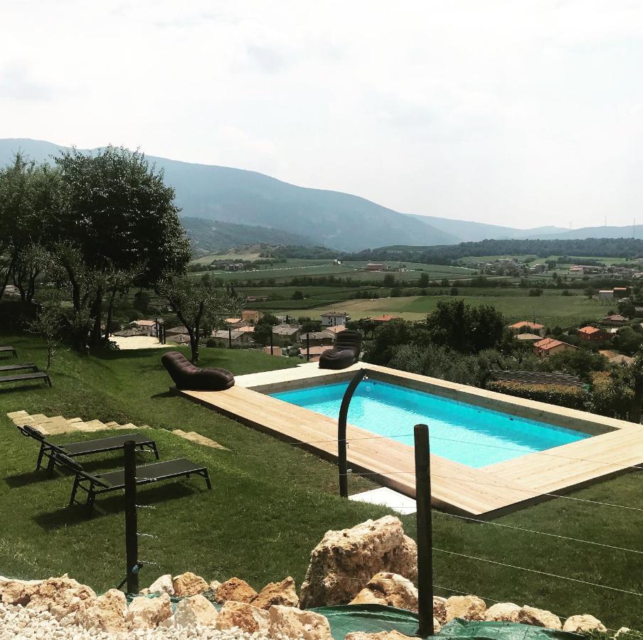Agriturismo Maison 1933 Caprino Veronese Dış mekan fotoğraf